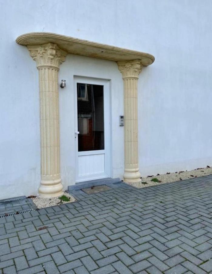 Het Damhert Kortenaken Buitenkant foto